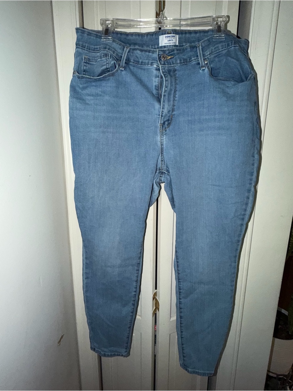 ✨5/$30✨ Denizen from Levi's Light Blue Skinny Jeans